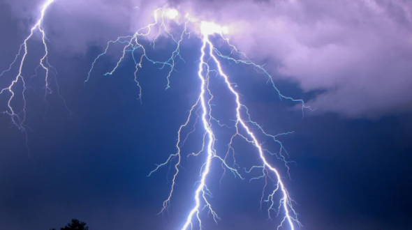 Lightening in the sky